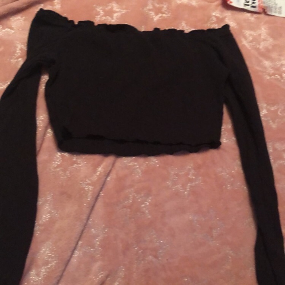 Black long sleeve have shirt